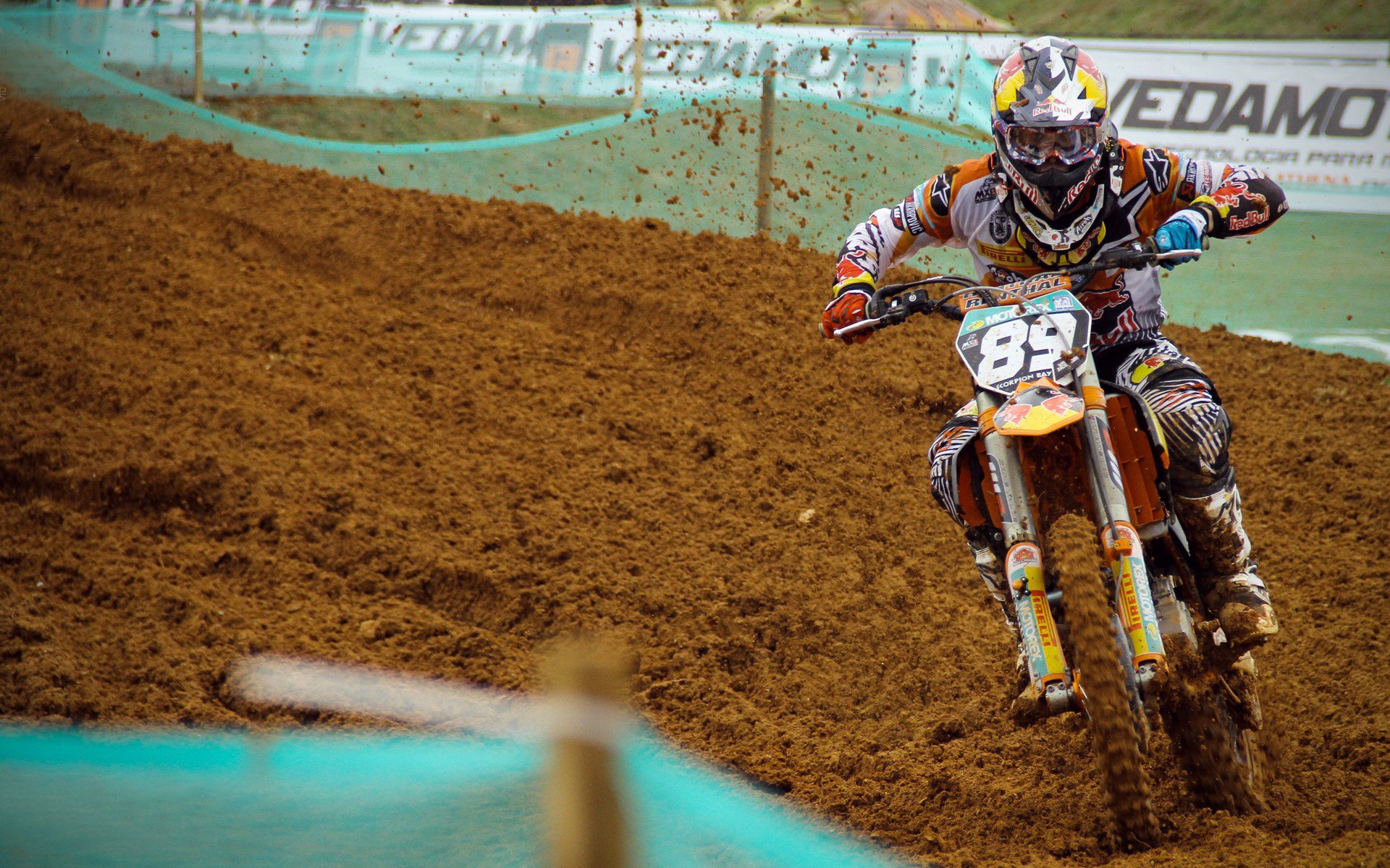 F1推动行业创新：从赛车到民用技术，f1赛车设计