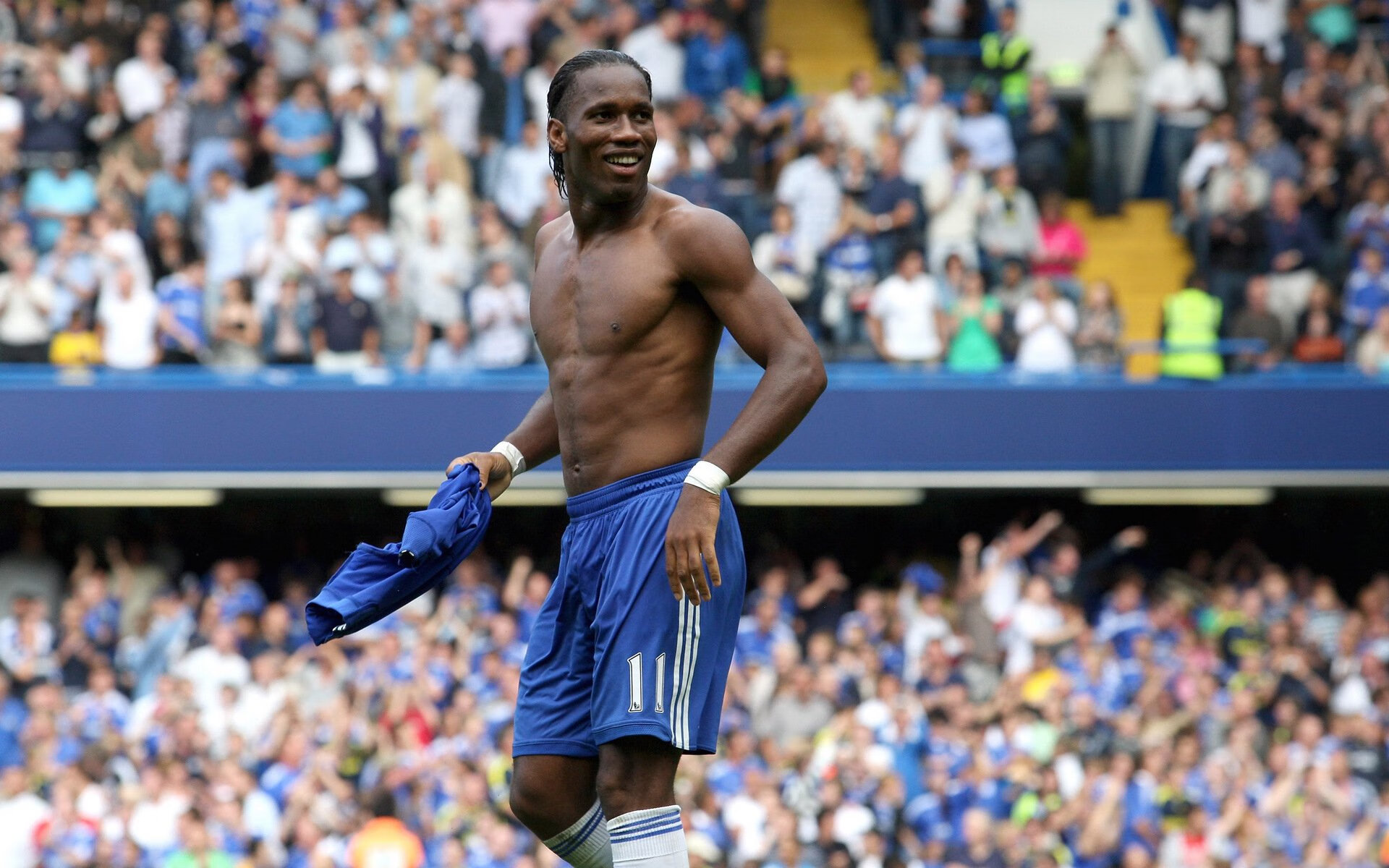 传奇宠儿：那些在欧冠舞台上留下浓墨重彩的球员，传奇欧洲杯