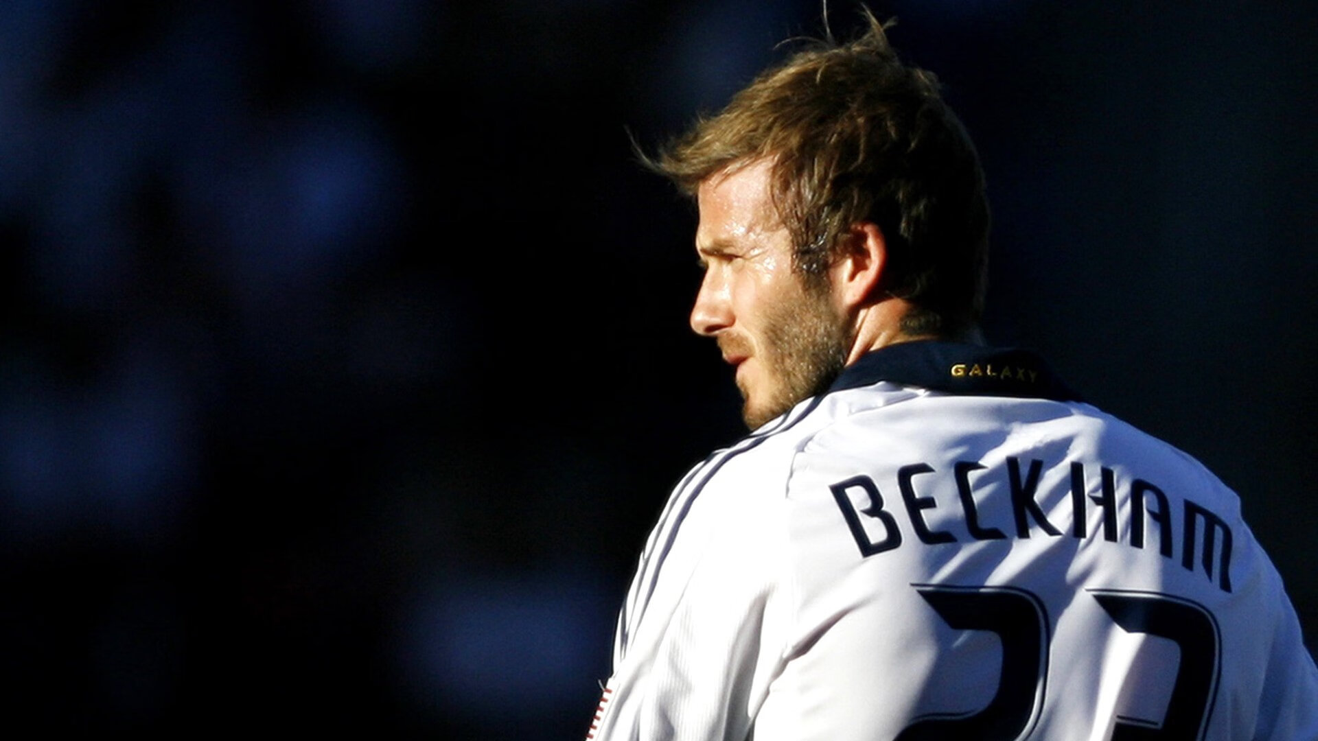 惊艳定胜：王强最后秒钟三分，点燃全场！